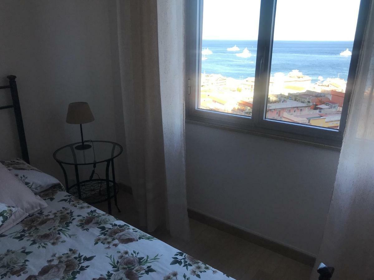Baia Taormina Apartment Giardini Naxos Exterior photo